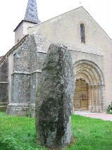 Le menhir du Vilhain